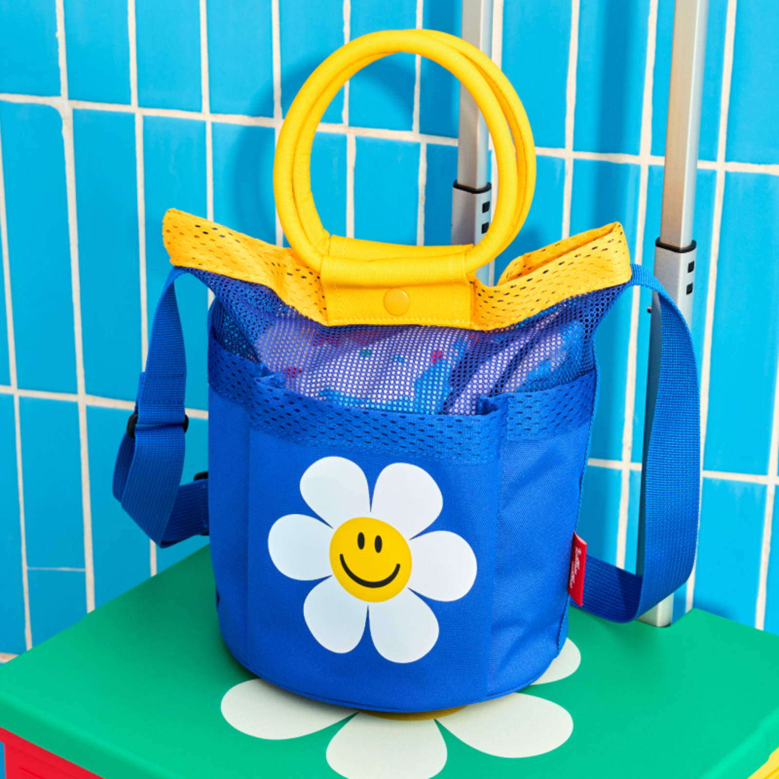 floowページ　マギーエンジェルポーチ　スーちゃん大きなトートバッグ Childy X wigglewiggle Mesh Tote Bag - Blue – Wiggle Wiggle Indonesia
