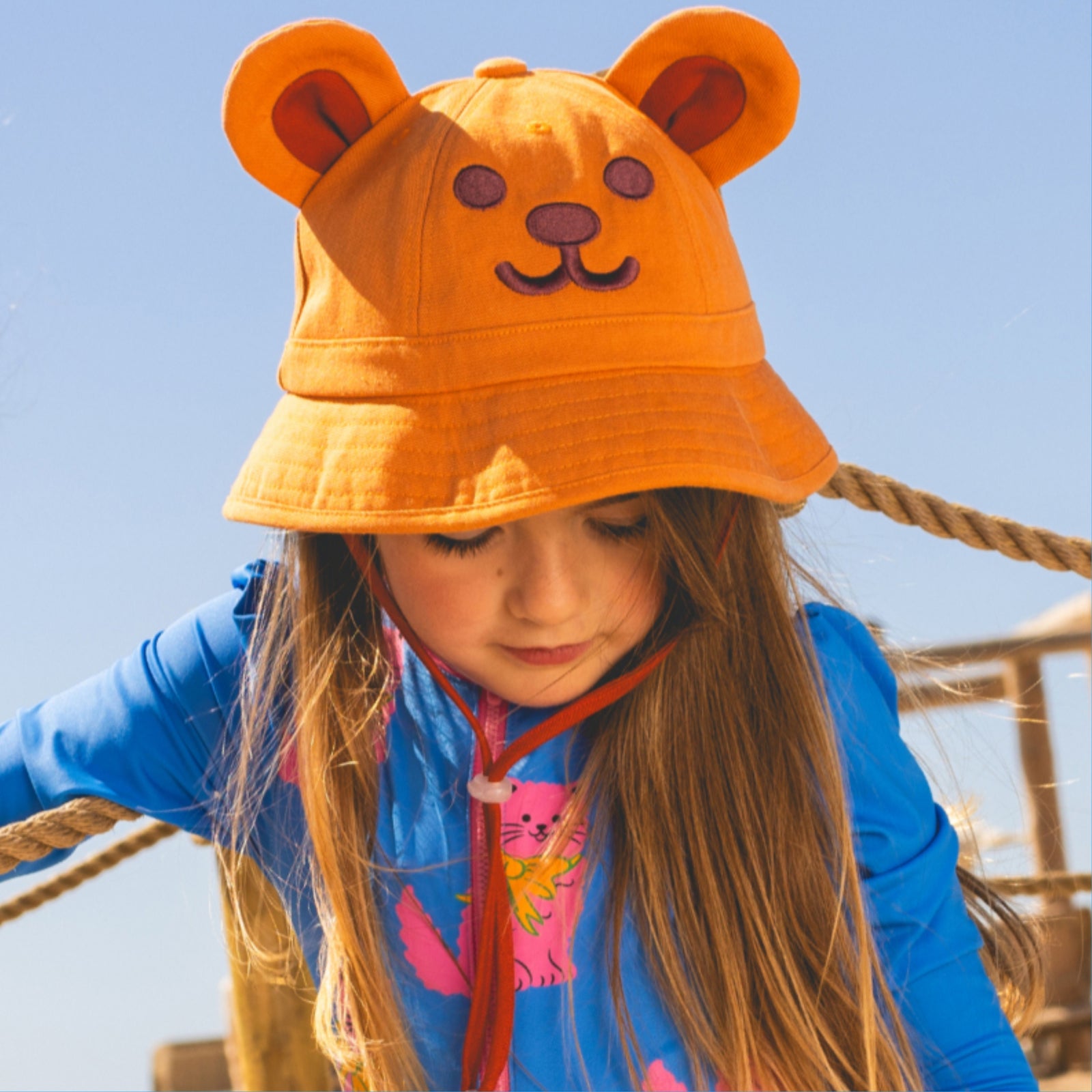 Childy X wigglewiggle Bucket Hat - Orange – Wiggle Wiggle Indonesia