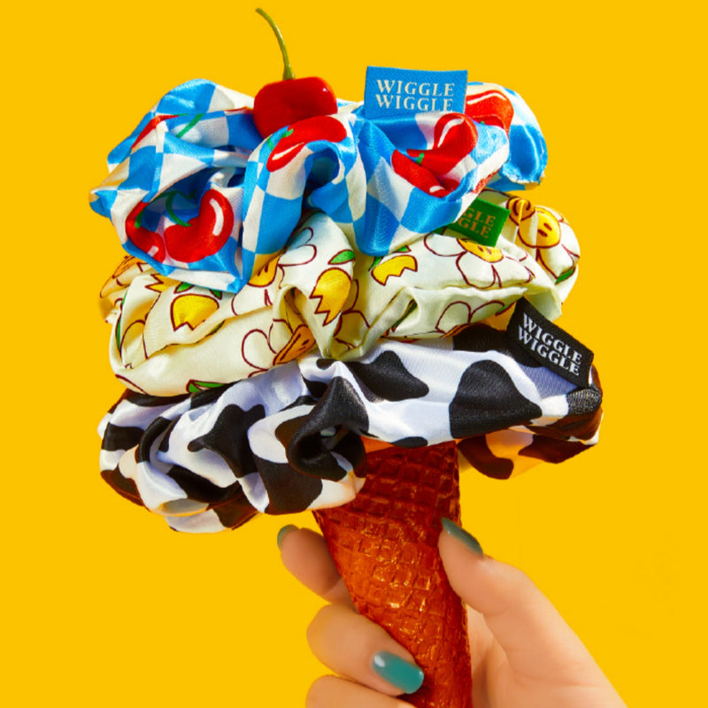 Big Size Scrunchie - Retro Smile